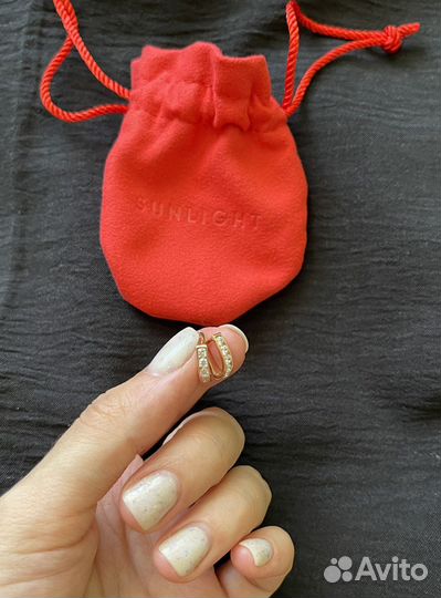 Золотые серьги