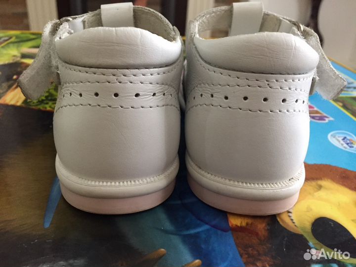 Туфли для девочки 25 размер