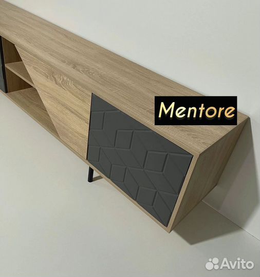 Тумба тв Bravo (на опорах или подвесная)