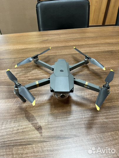 Квадрокоптер dji mavic pro