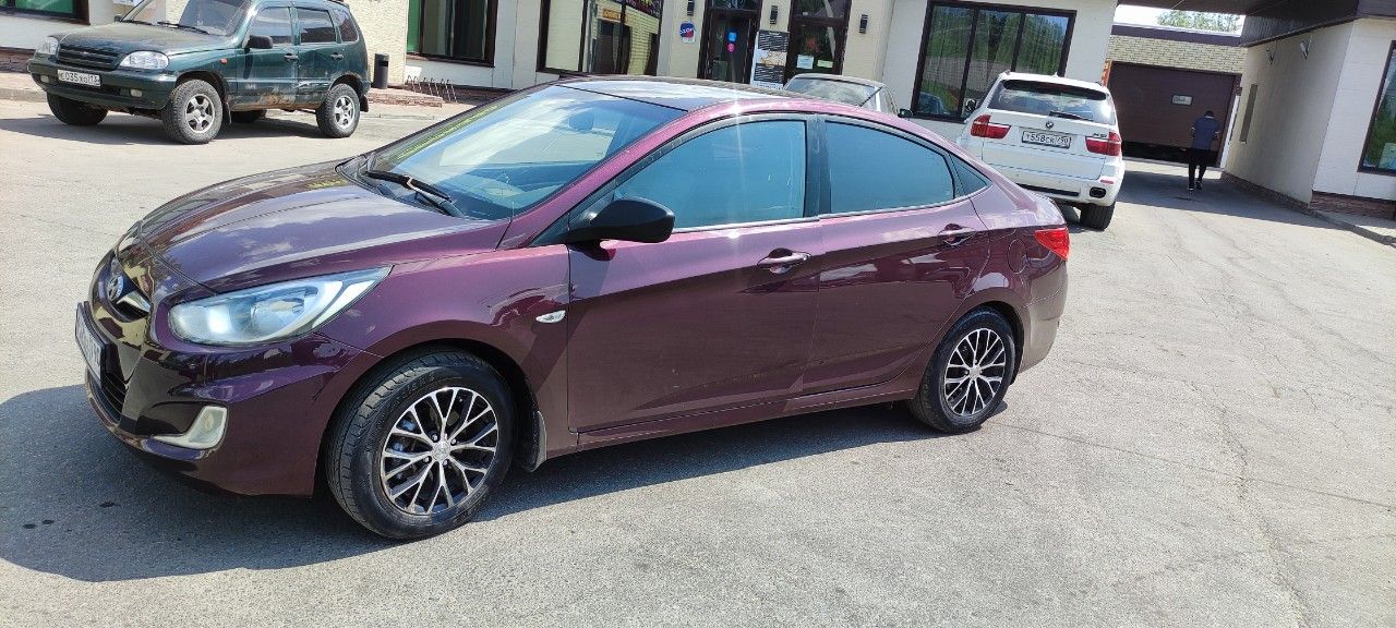 Hyundai Solaris: фото владельца