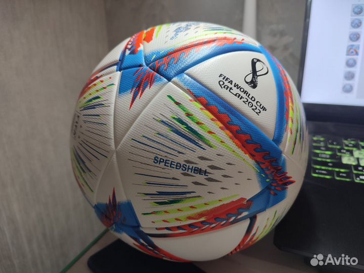 Футбольный мяч adidas FIFA qatar 2022