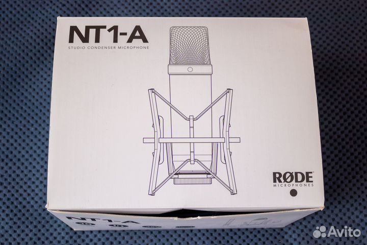 Студийный конденсаторный микрофон Rode NT1-A