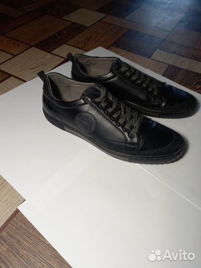 Черные туфли