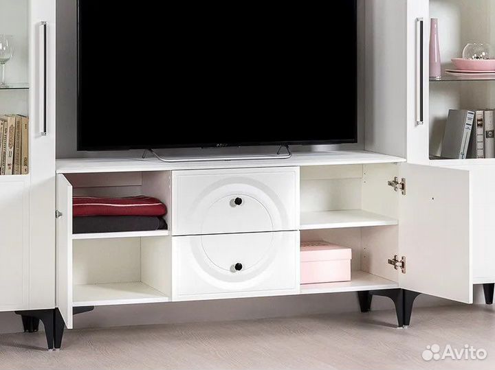 Тумба по тв Валенсия