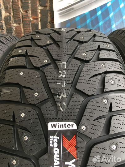 Yokohama Ice Guard Stud IG55 235/65 R17 128