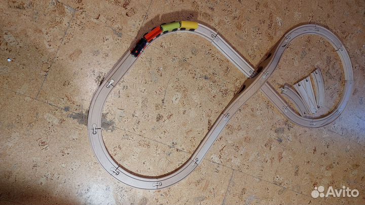 Деревянная железная дорога IKEA 21 деталь