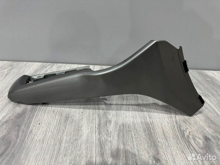 Накладка декоративная Ford Focus 3 2012
