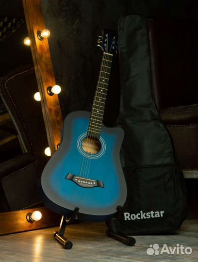 Акустическая гитара
