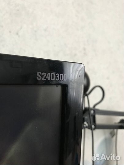 Монитор Samsung S24D300H, 1920x1080, 60 Гц
