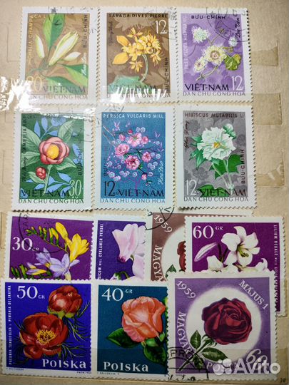 Марки(альбом с марками)