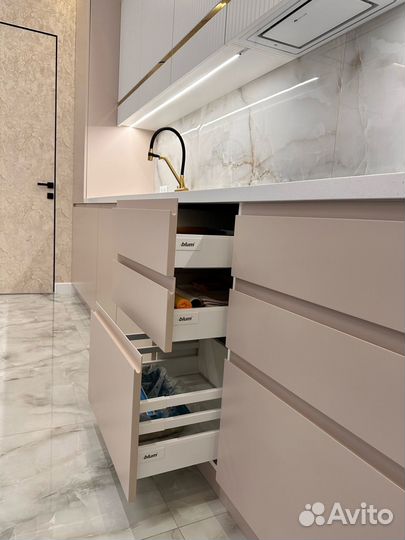 Кухонный гарнитур от производителя