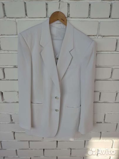 Костюм мужской