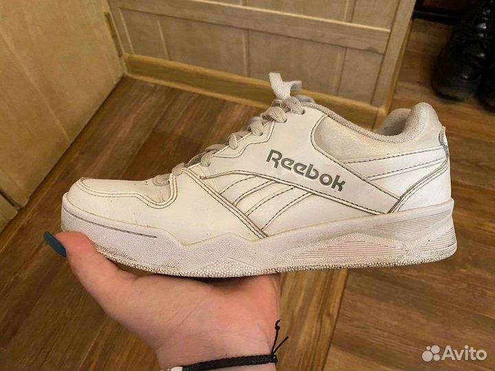 Кожаные белые кеды Reebok