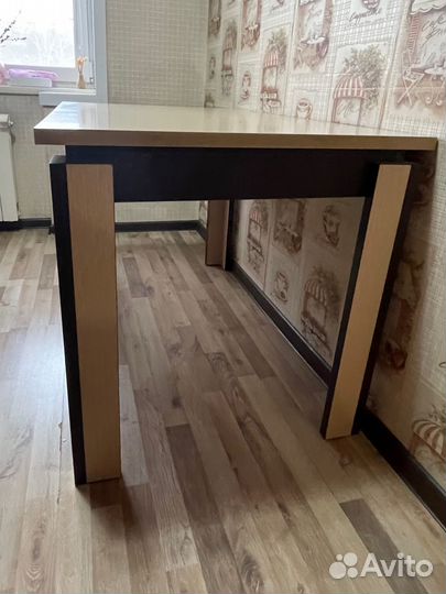 Кухонный стол бу