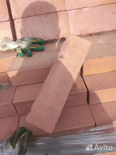 Кирпич огнеупорный печной новый