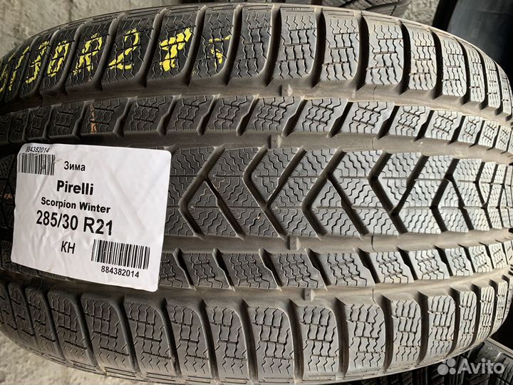 Pirelli Winter Sottozero 3 285/30 R21