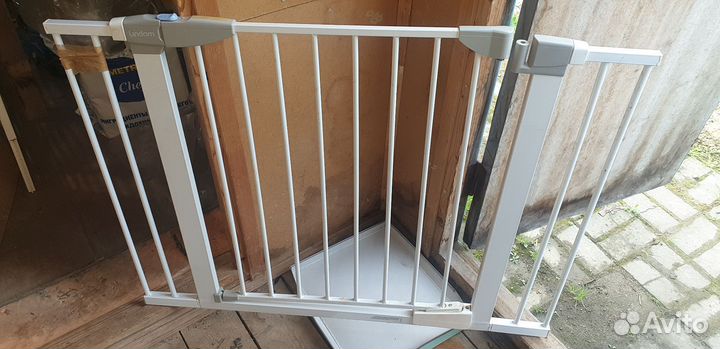 Детское заграждение, защита лестницы