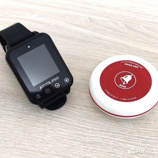 Кнопка вызова персонала и часы в салон красоты