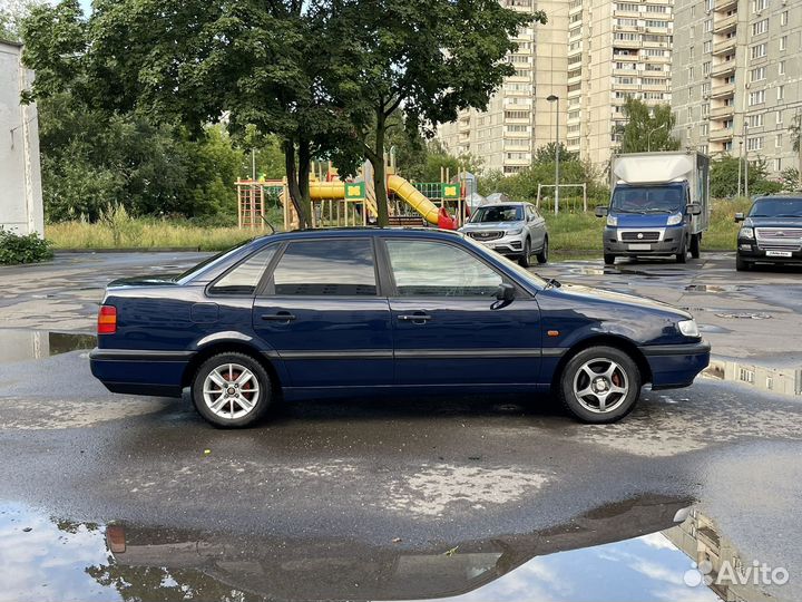 Volkswagen Passat 1.8 МТ, 1995, 400 000 км