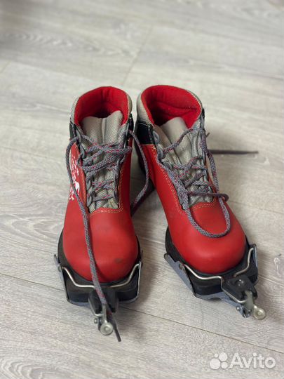 Лыжные ботинки 34 размер