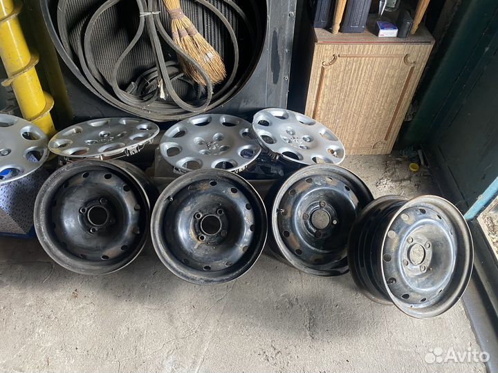 Диск r 14 штампованный