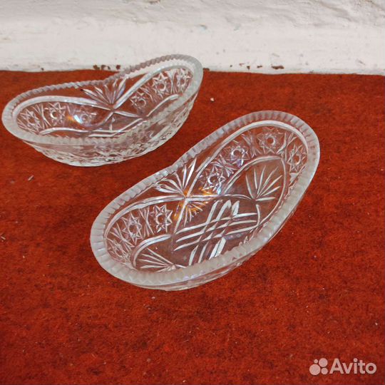 Ваза хрустальная