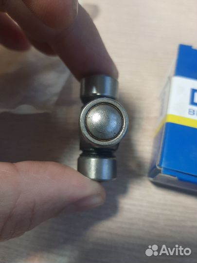 Крестовина рулевого вала