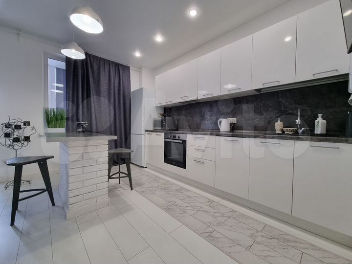 1-к. квартира, 38 м², 9/14 эт.