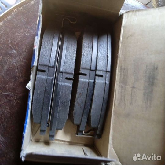 Тормозные колодки Авео