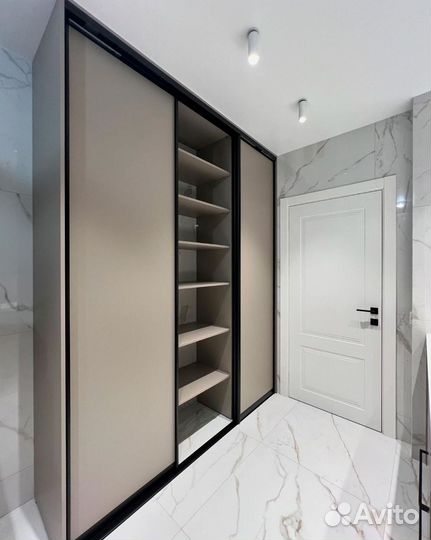 Шкаф купе с фабричного производства