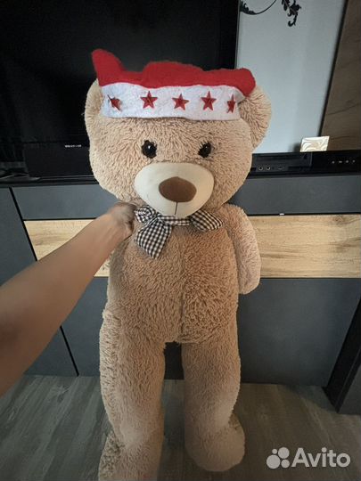 Плюшевый медведь