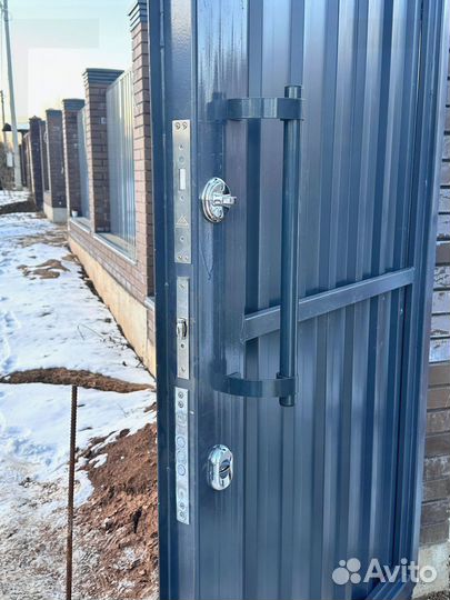 Распашные ворота