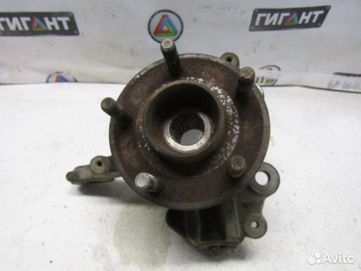 Кулак поворотный передний правый Focus III 2011