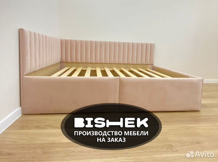 Детская кровать (угловая) с ящиками