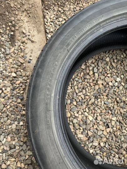 Bridgestone Luft RV 225/50 R18