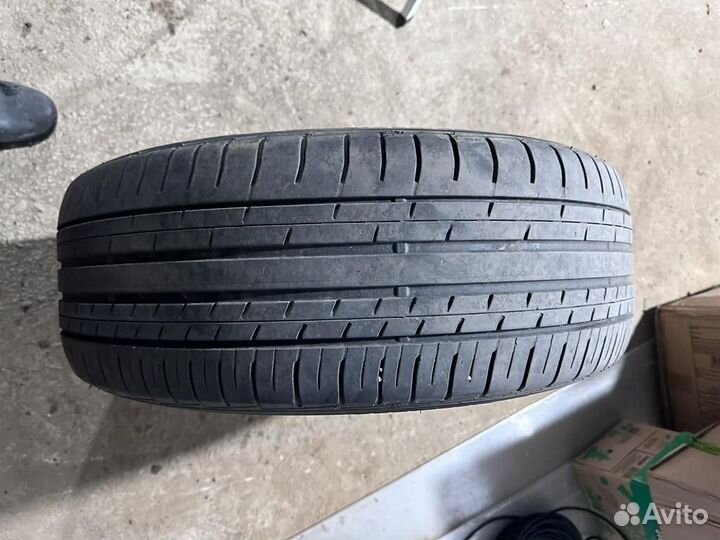 Falken Azenis FK-453CC 235/55 R19 111V