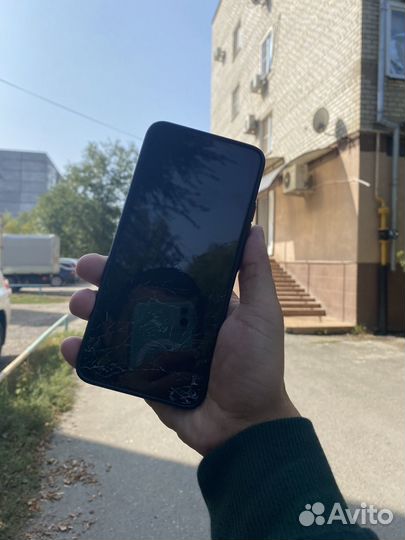 Телефон Infinix note 30