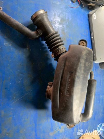 Воздухозаборник Subaru Impreza GC 2.0