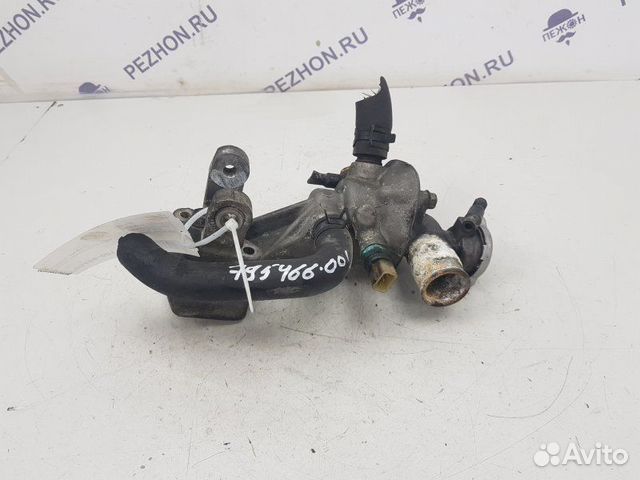 Корпус термостата Hyundai Terracan