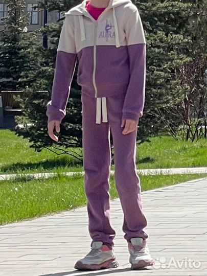 Спортивный костюм для гимнастки