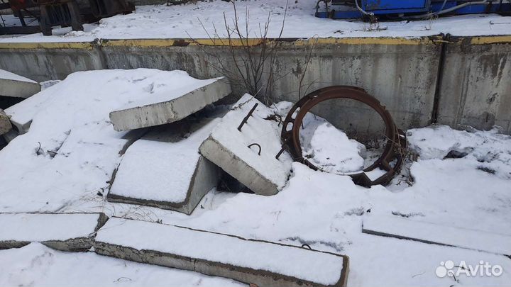 Бетонный шпал