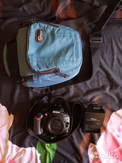 Зеркальный фотоаппарат Nikon D3100