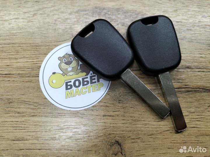 Ключ Renault (без лого) под чип