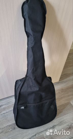 Акустическая гитара Hohner HC06