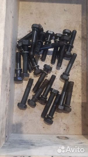 Болт крепления опу (нижний ) Кранекс ек270