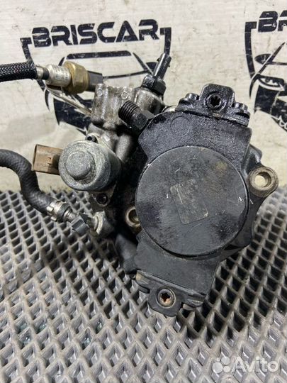 Топливный насос высокого давления Mercedes-Benz