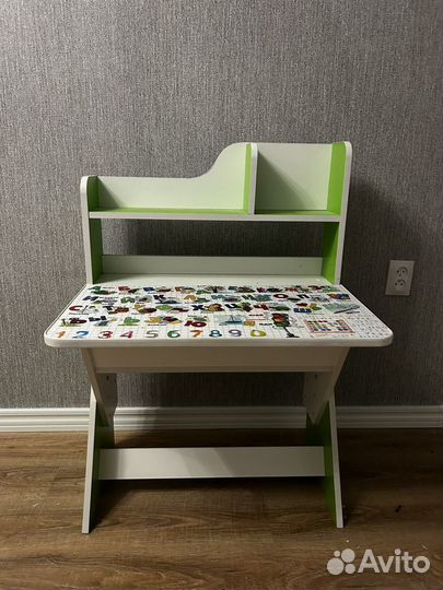 Растущий детский стол и стул
