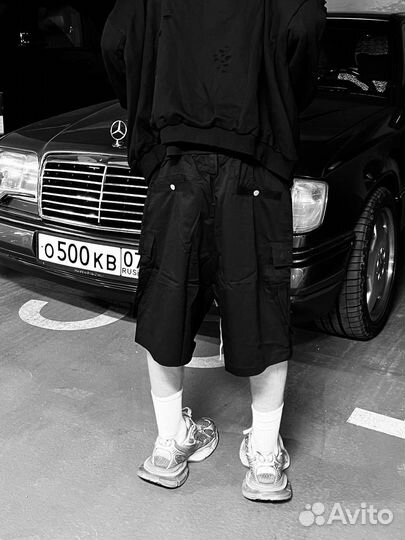 Rick Owens Cargo Bella Shorts в наличии