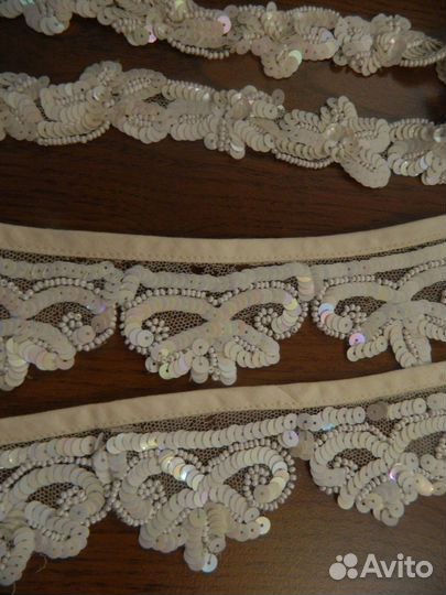 Антикварные изделия из бисера